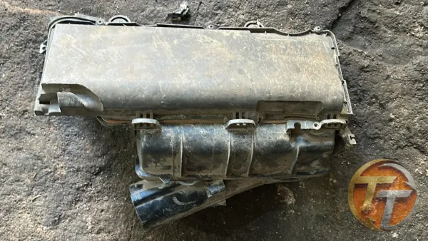 Ford fiesta 1.4 hava filitre kutusu