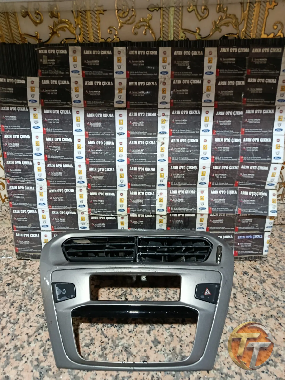 Citroen c elesee teyip çerçevesi