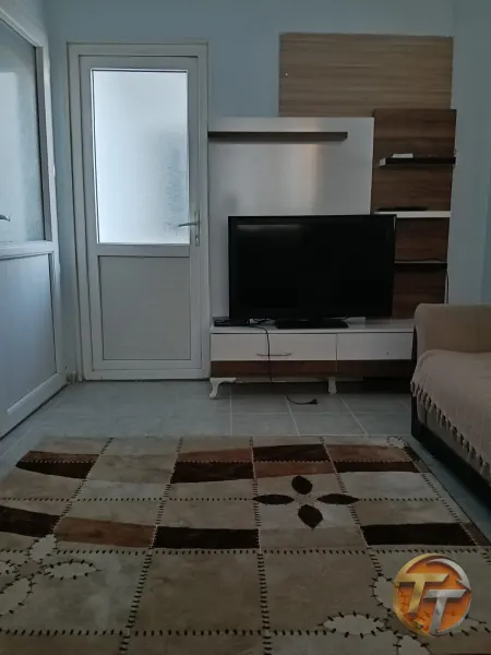 İZMIR ZIRVE GAYRIMENKUL’DEN YILDIZ’DA EŞYALI KIRALIK 1 + 1 DAIRE UYGUN FIYATLI