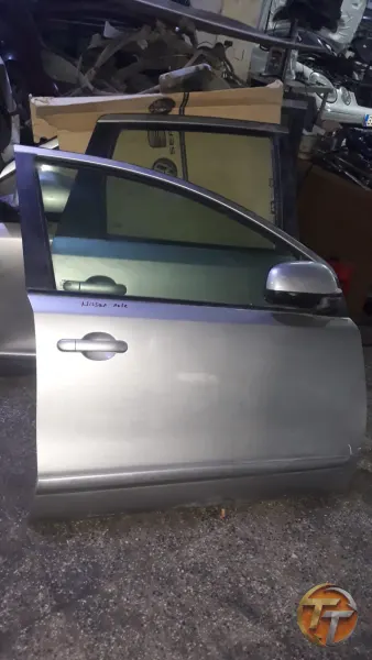 NİSSAN NOTE DOLU SAĞ ÖN KAPI 2007 2012 4000
