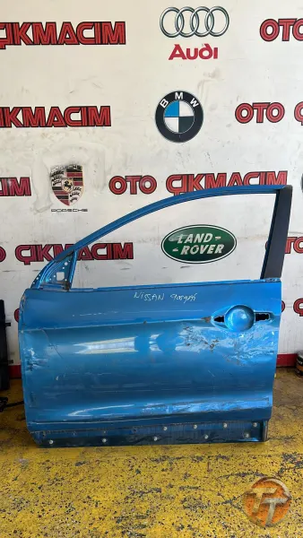 NİSSAN QASHQAİ SOL ÖN KAPI