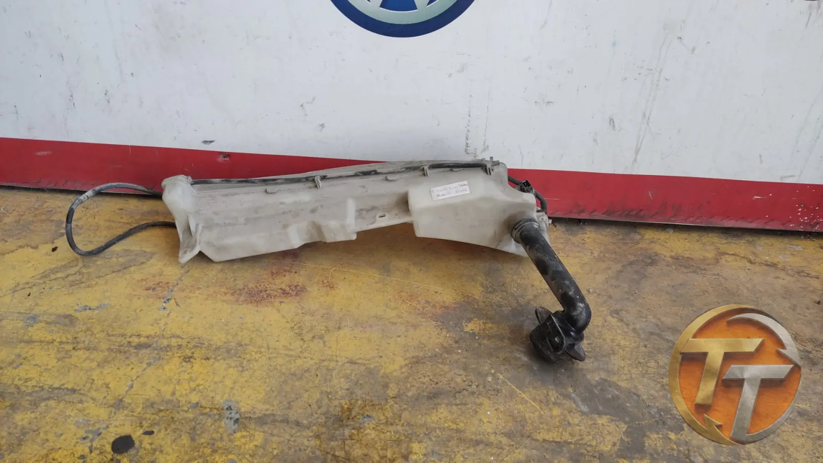Ssangyong Action Silecek Su Deposu