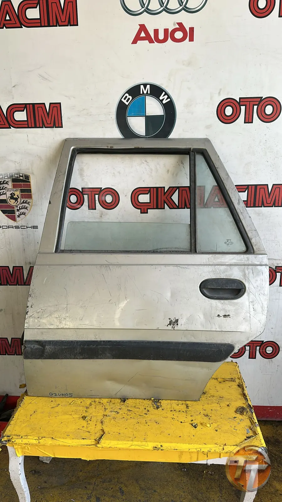DACİA SOLENZO SOL ARKA KAPI DOLU
