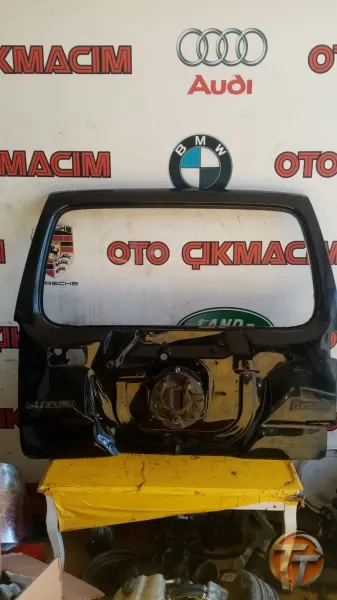 SUZUKİ JİMNY BAGAJ KAPAĞI