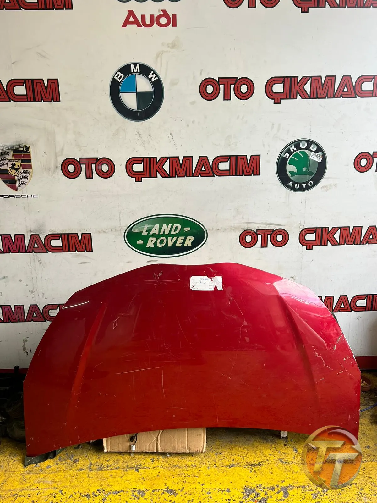 TOYOTA YARİS KAPUT