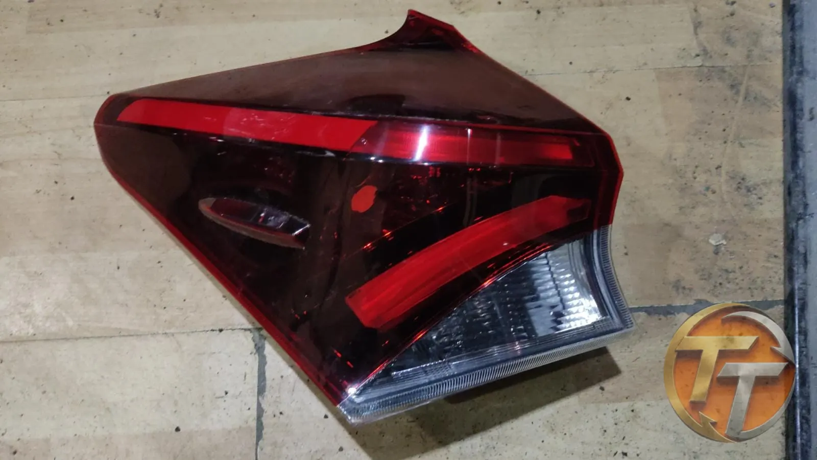 Toyota Auris Sol Dış Stop