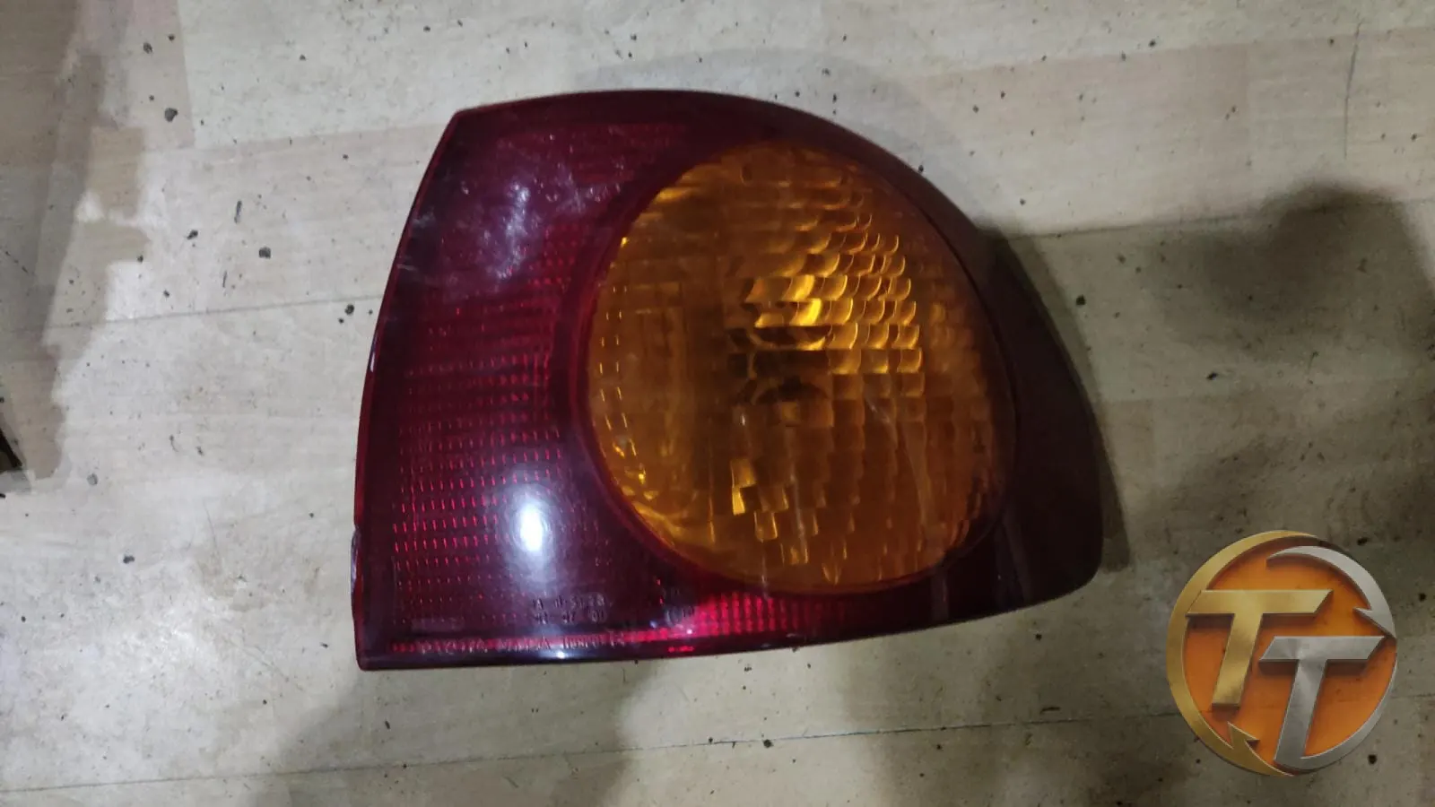 Toyota Corolla Sağ Dış Stop