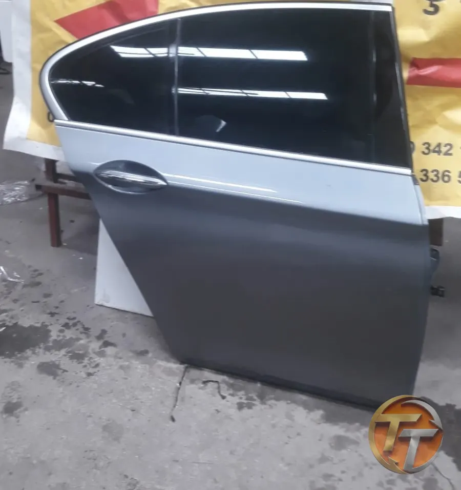 BMW F10 HATASIZ DOLU SAĞ ARKA KAPI