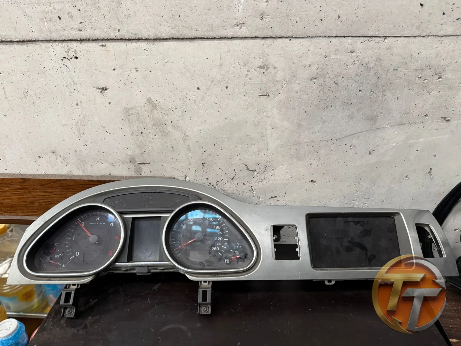 AUDİ Q7 GÖSTERGE PANELİ