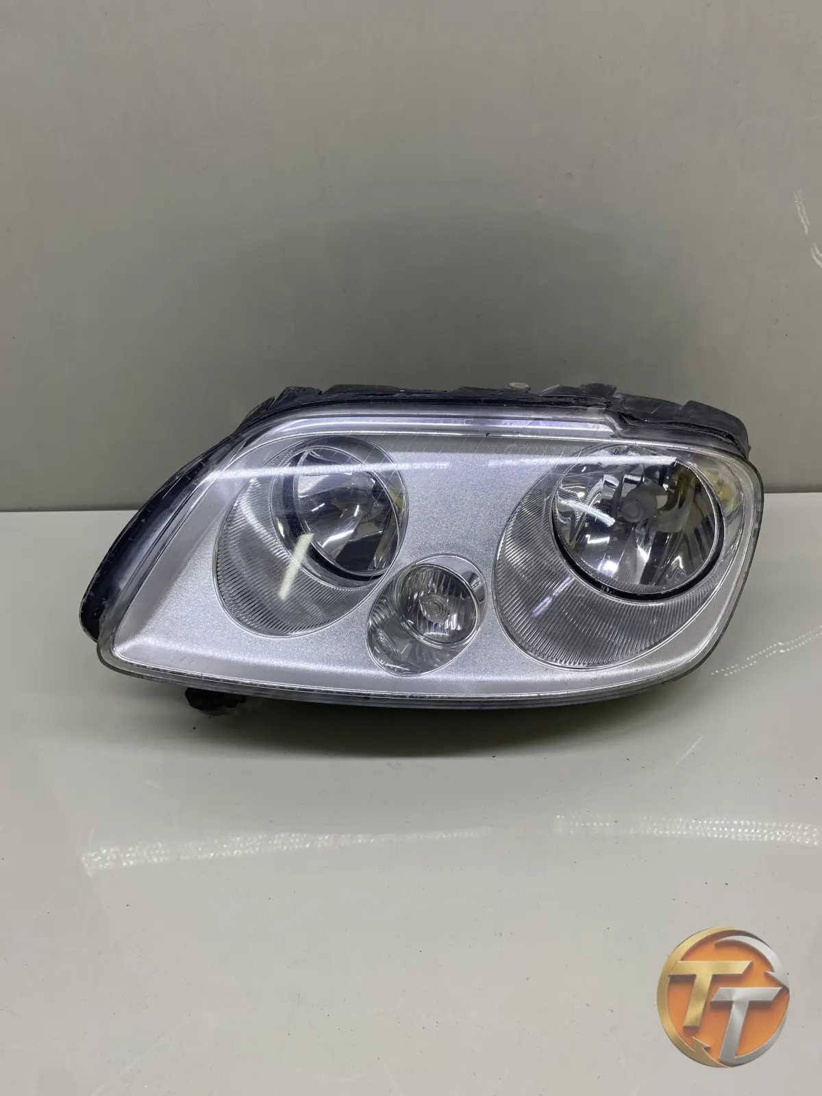 Volkswagen Caddy Sol Far