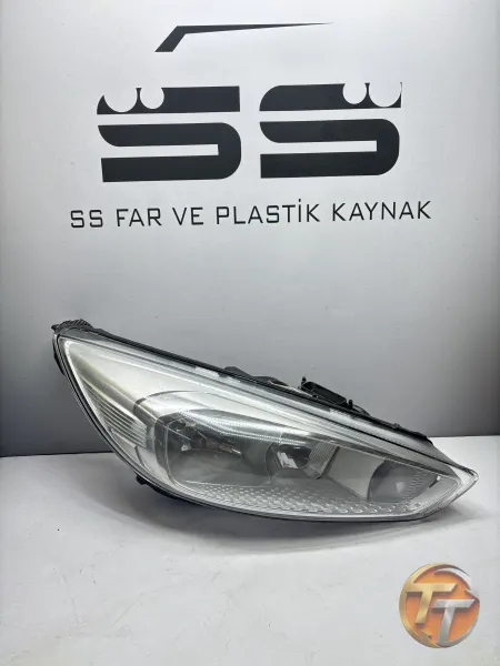 Ford Focus 3.5 Sağ Far