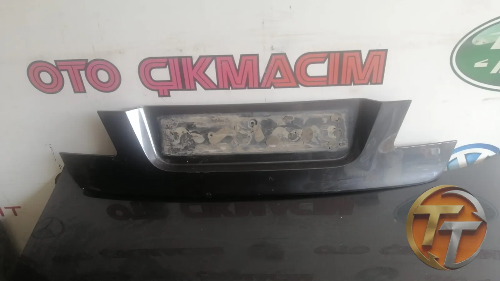 BMW 7 SERİSİ F02 BAGAJ KAPLAMASI