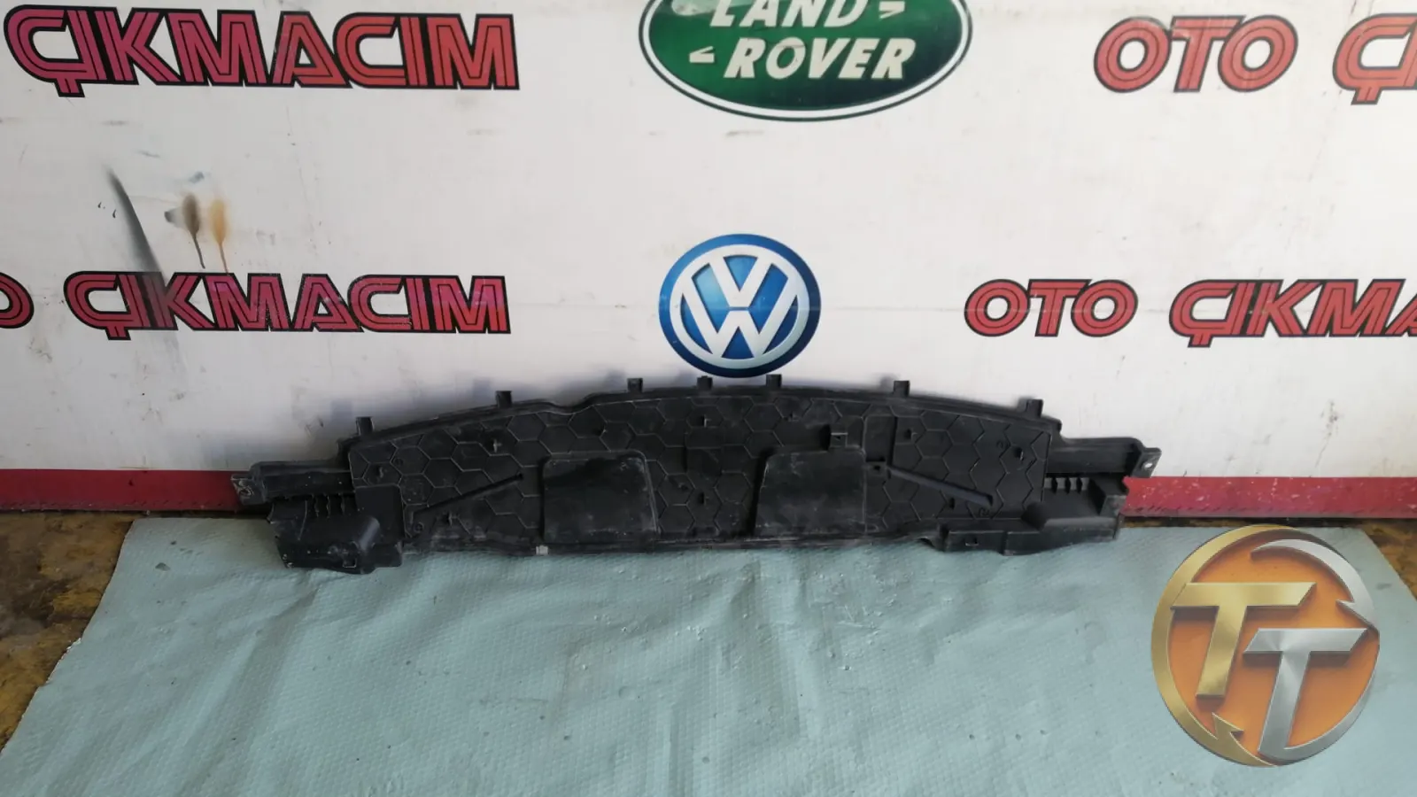 FORD COURİER GÖGÜS PANEL UZANTISI