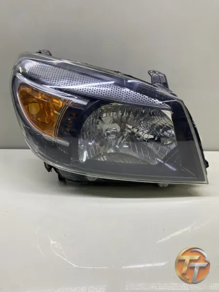 Ford Ranger Sağ Far