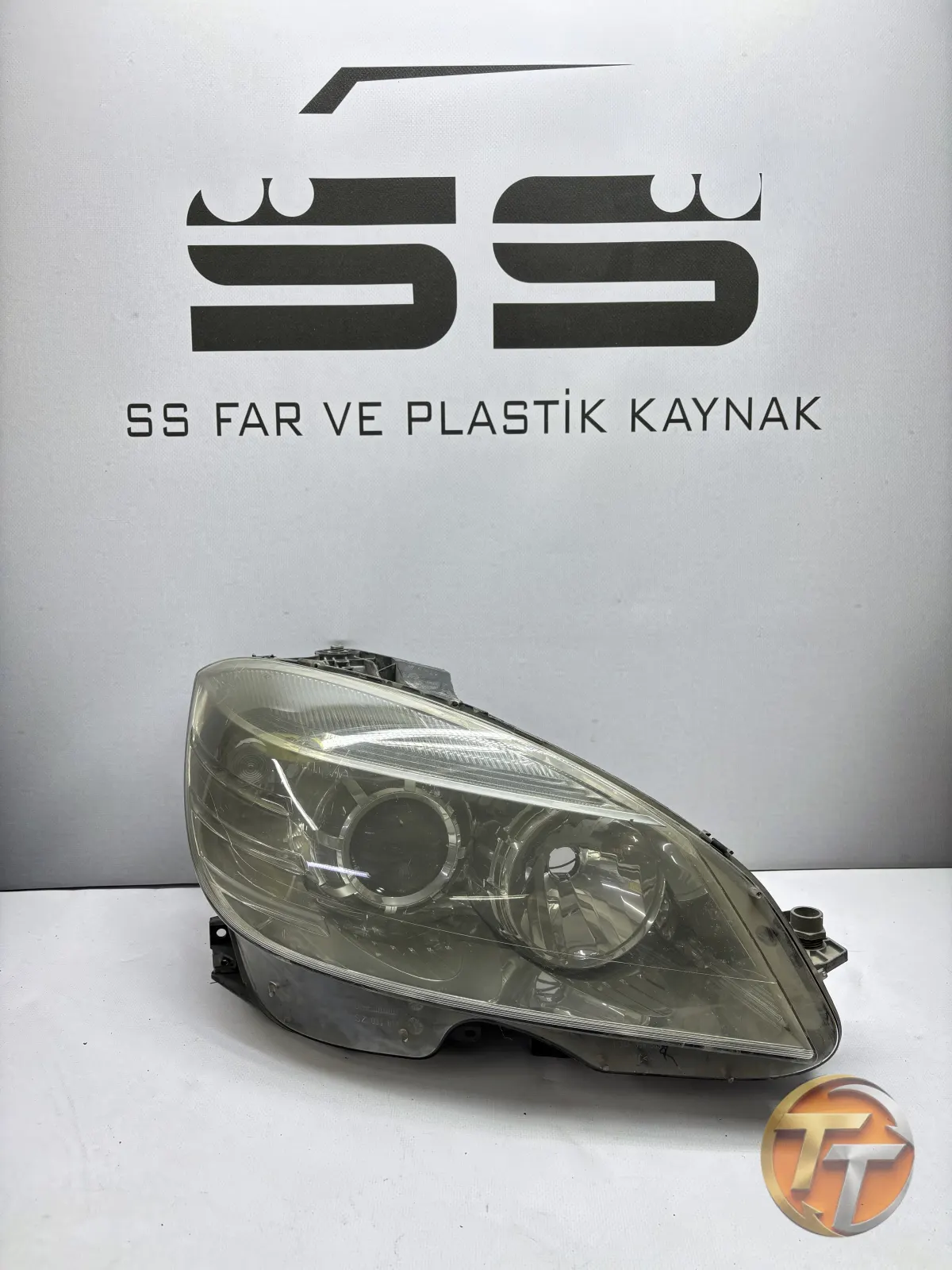 Mercedes w204 Mercekli Halojen Sağ Far