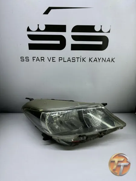 Toyota Yaris 2011-2013 Sağ Far
