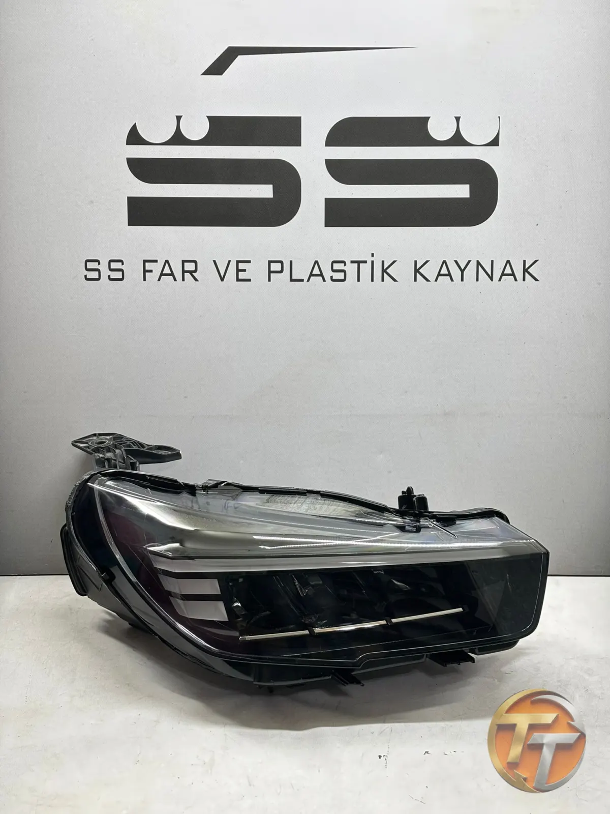 Opel Corsa F Makyajlı Sağ Far