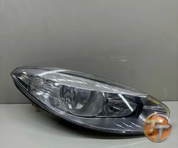Renault Fluence Sağ Far