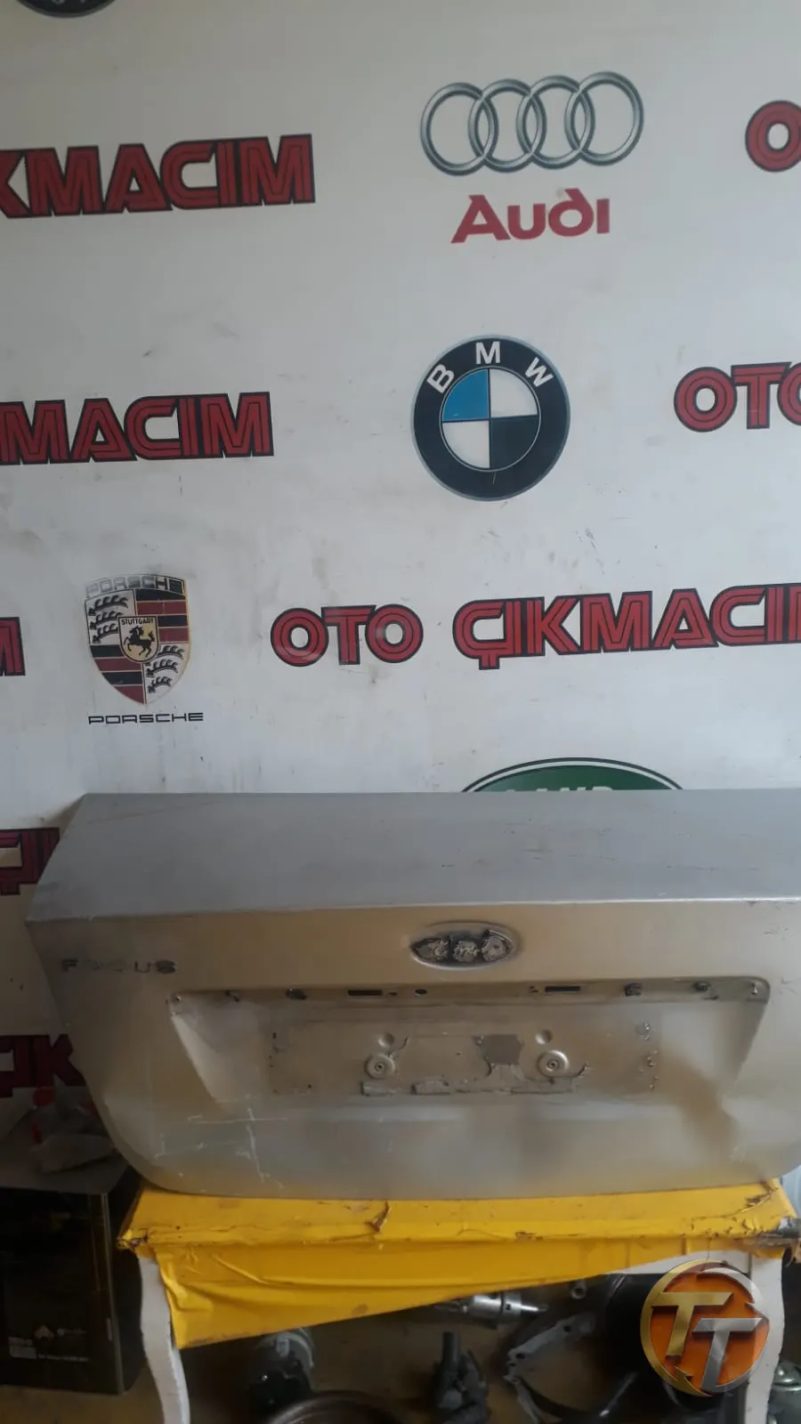 FORD Focus 2.5 bagaj kapagi