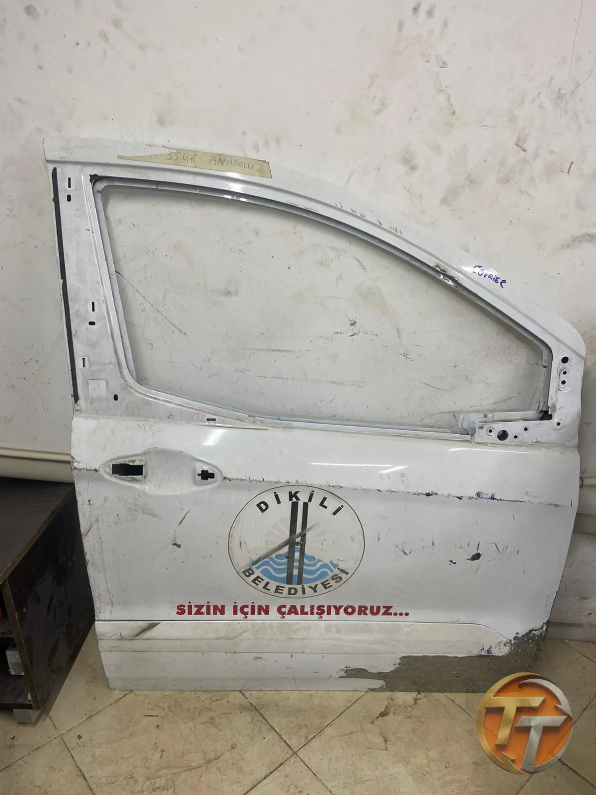 Corruier sağ ön Kapı