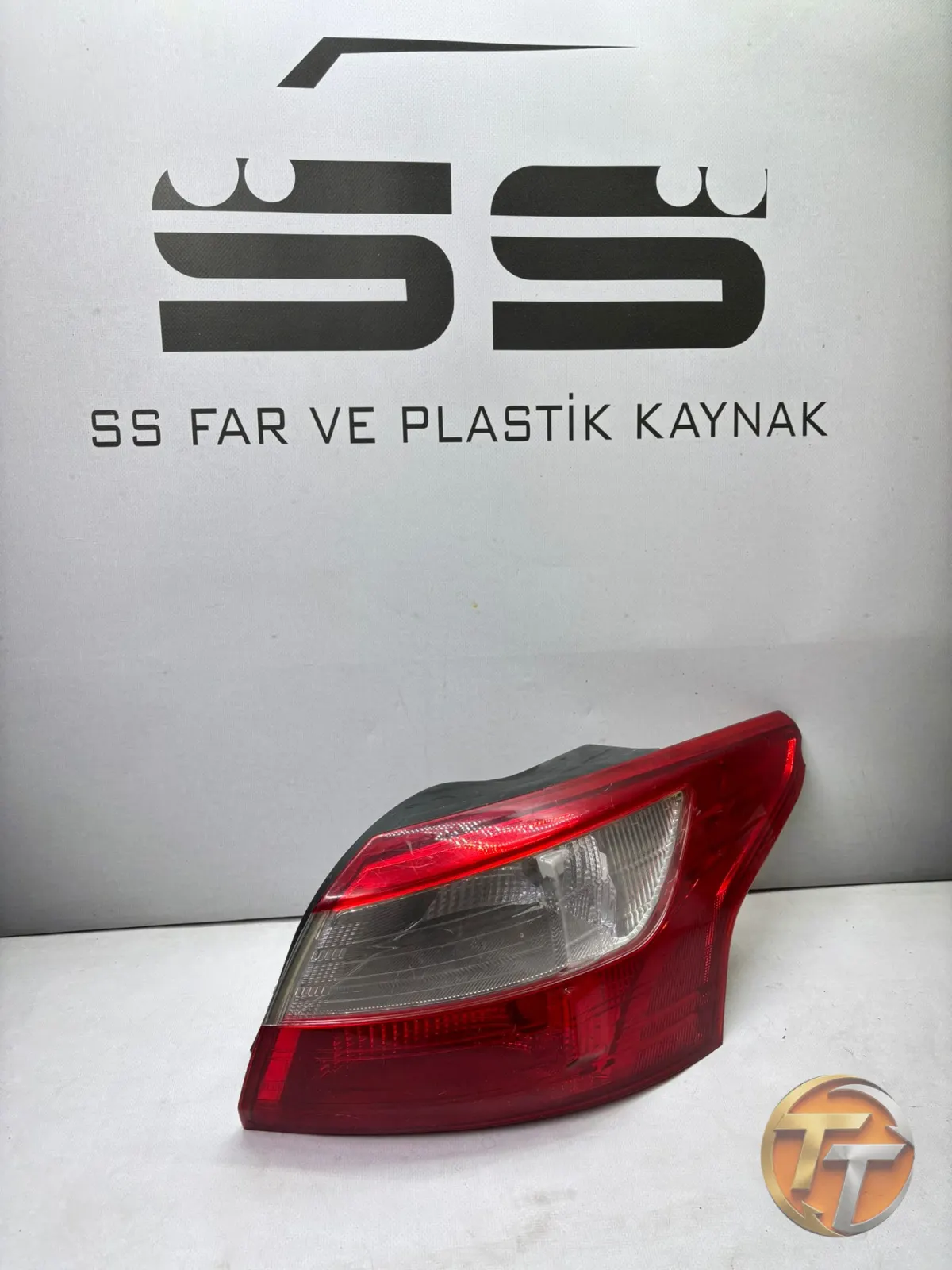 FORD FOUS 3 SAĞ STOP