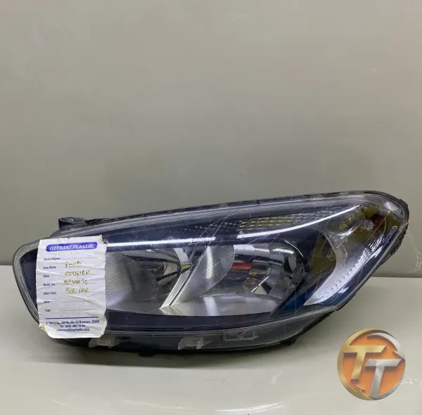 Ford Courier Siyah Zemin Sol Far