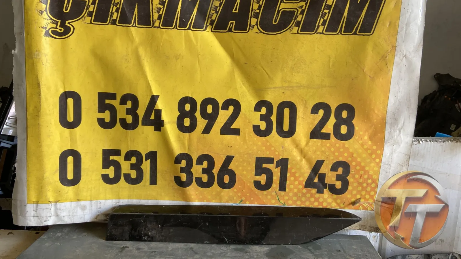 Superb sağ arka kapı bandı