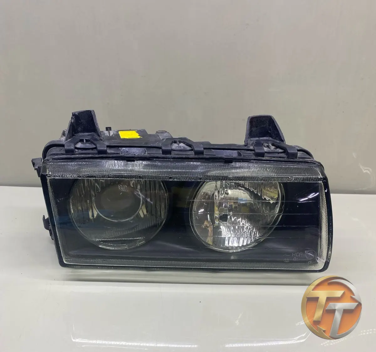 BMW e36 Mercekli Sağ Far