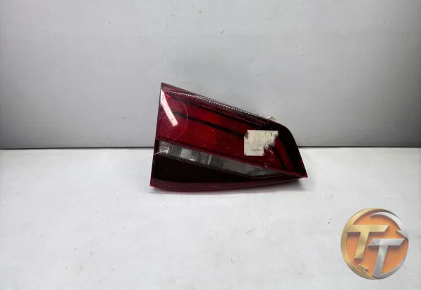 VOLKSWAGEN JETTA SOL İÇ STOP