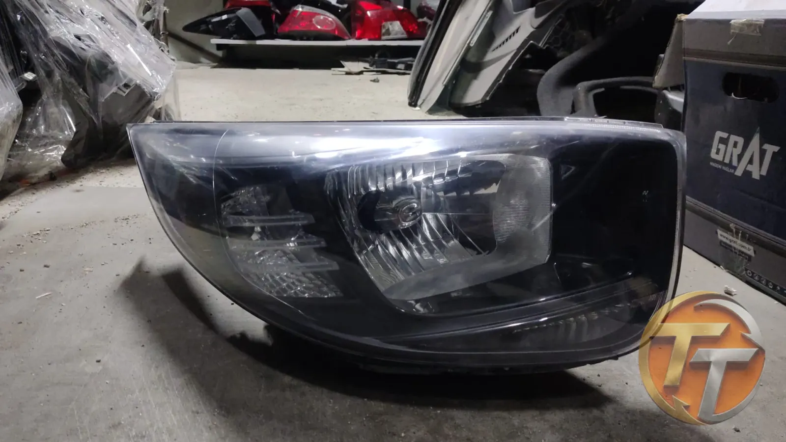 Kia Picanto Sağ Far
