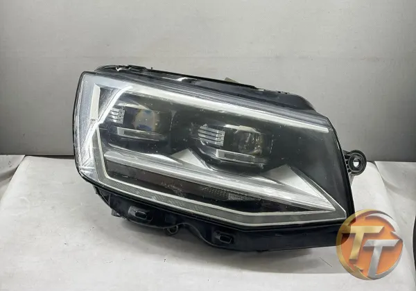 VOLKSWAGEN TRANSPORTER T7 ORİJİNAL LED XENON SAĞ FAR