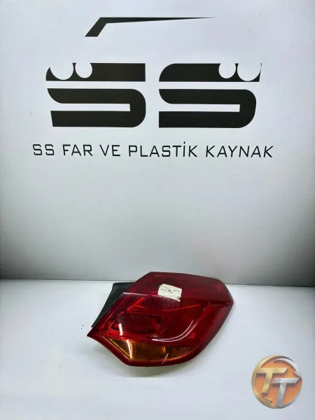 Opel Astra J HB Sağ Stop
