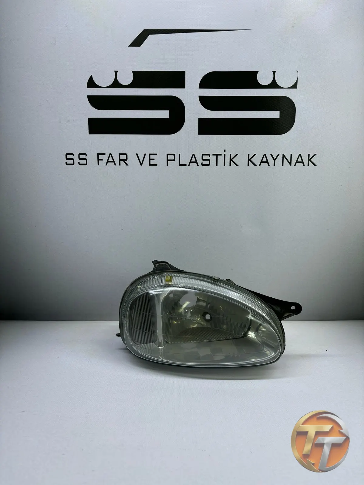 Opel Corsa B Sağ Far