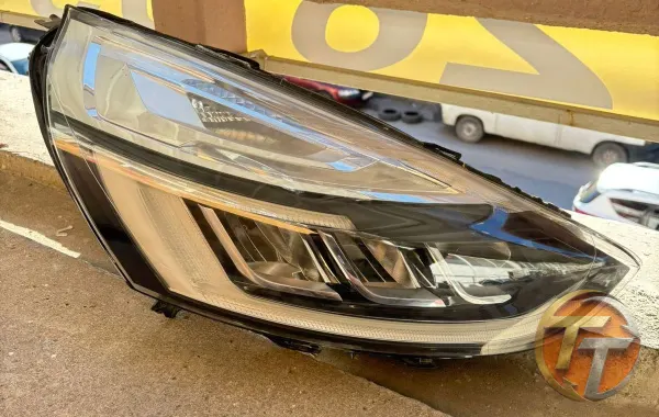 RENAULT CLİO 4 LED SAĞ FAR