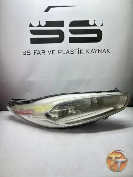 Ford Fiesta Ledli Sağ Far