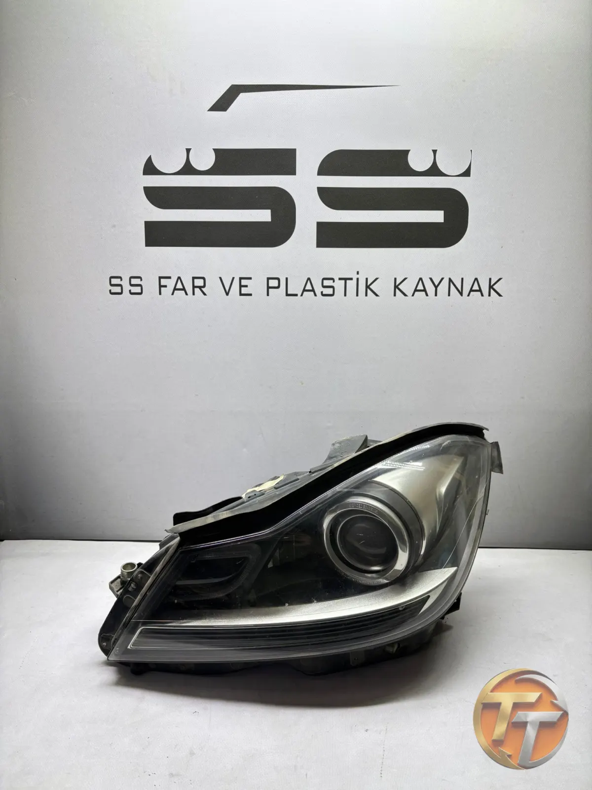 MERCEDES W204 XENON SOL FAR