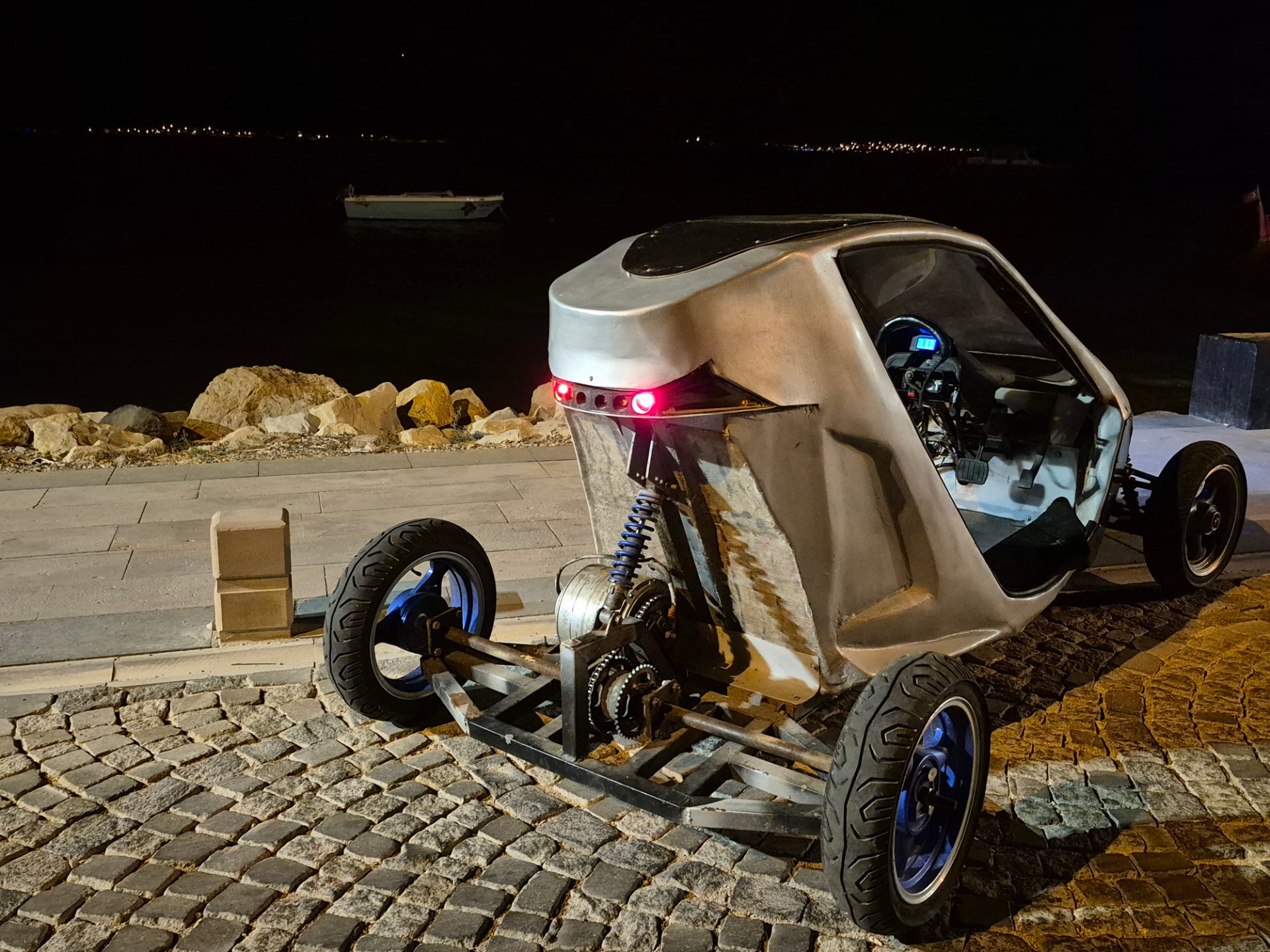 Özel Üretim Elektrikli Araba