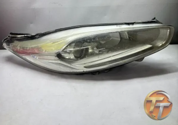 Ford Fiesta Ledli Sağ Far