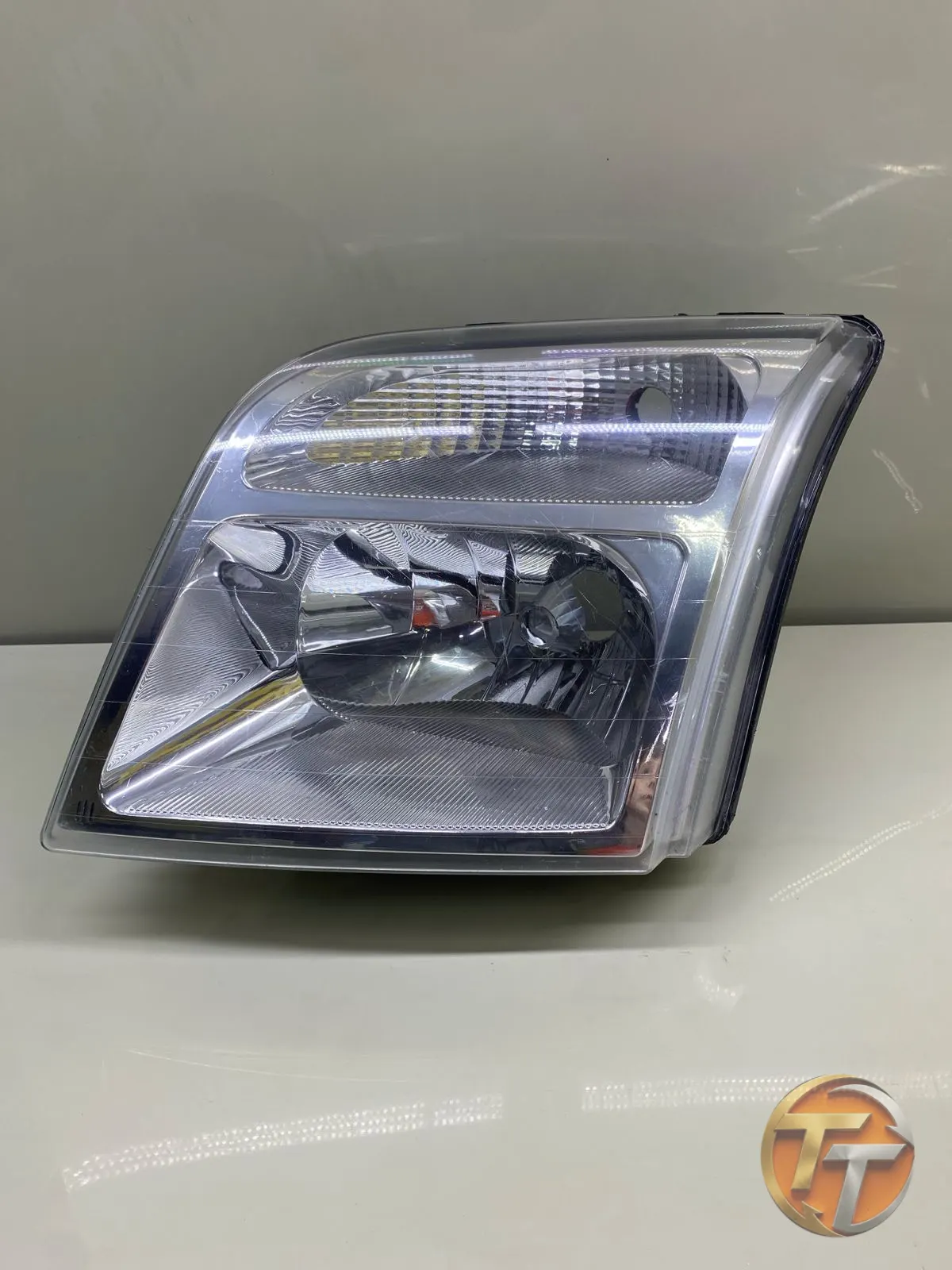 Ford Connect Sol Far