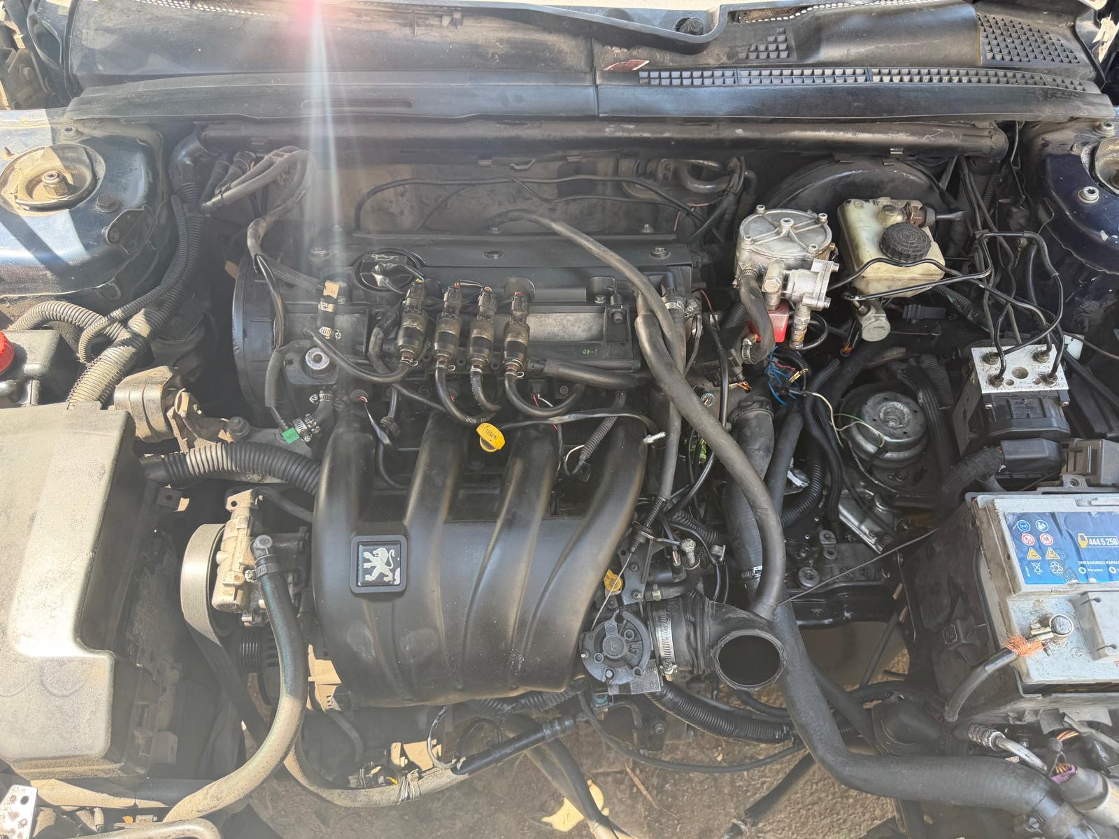 Acil satlık şanzıman arızalı otomotik pejo 406