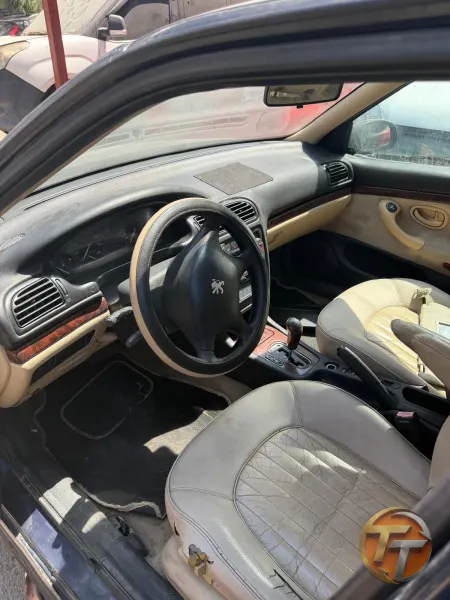 Acil satlık şanzıman arızalı otomotik pejo 406