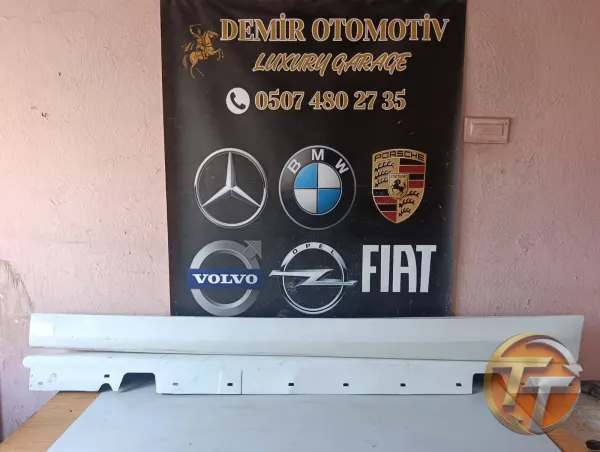 BMW 3 SERİSİ E90 SAĞ SOL MARŞPİYEL KAPLAMASI 51777164795 51777164796