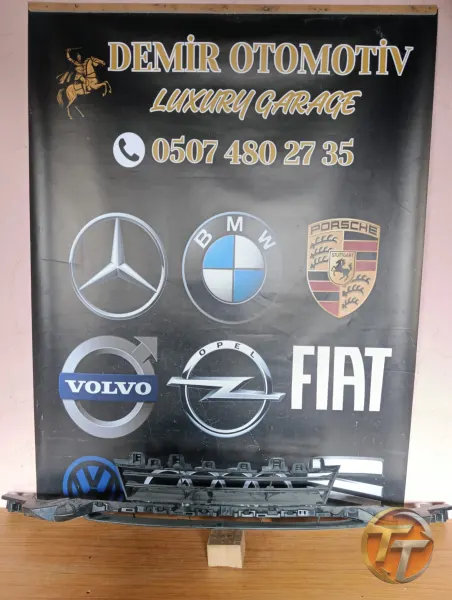 BMW F30 LCİ ORTA IZGARA SIFIR ORJİNAL 51117386152