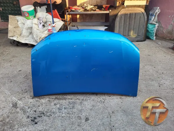 DACİA SANDERO MOTOR KAPUTU