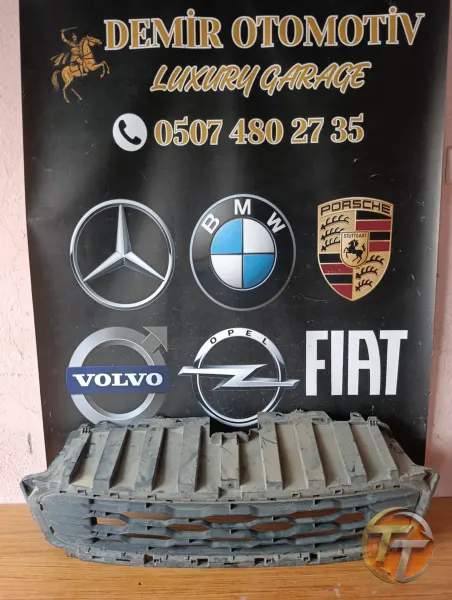 FİAT FİORİNO ÖN PANJUR ÜST IZGARA