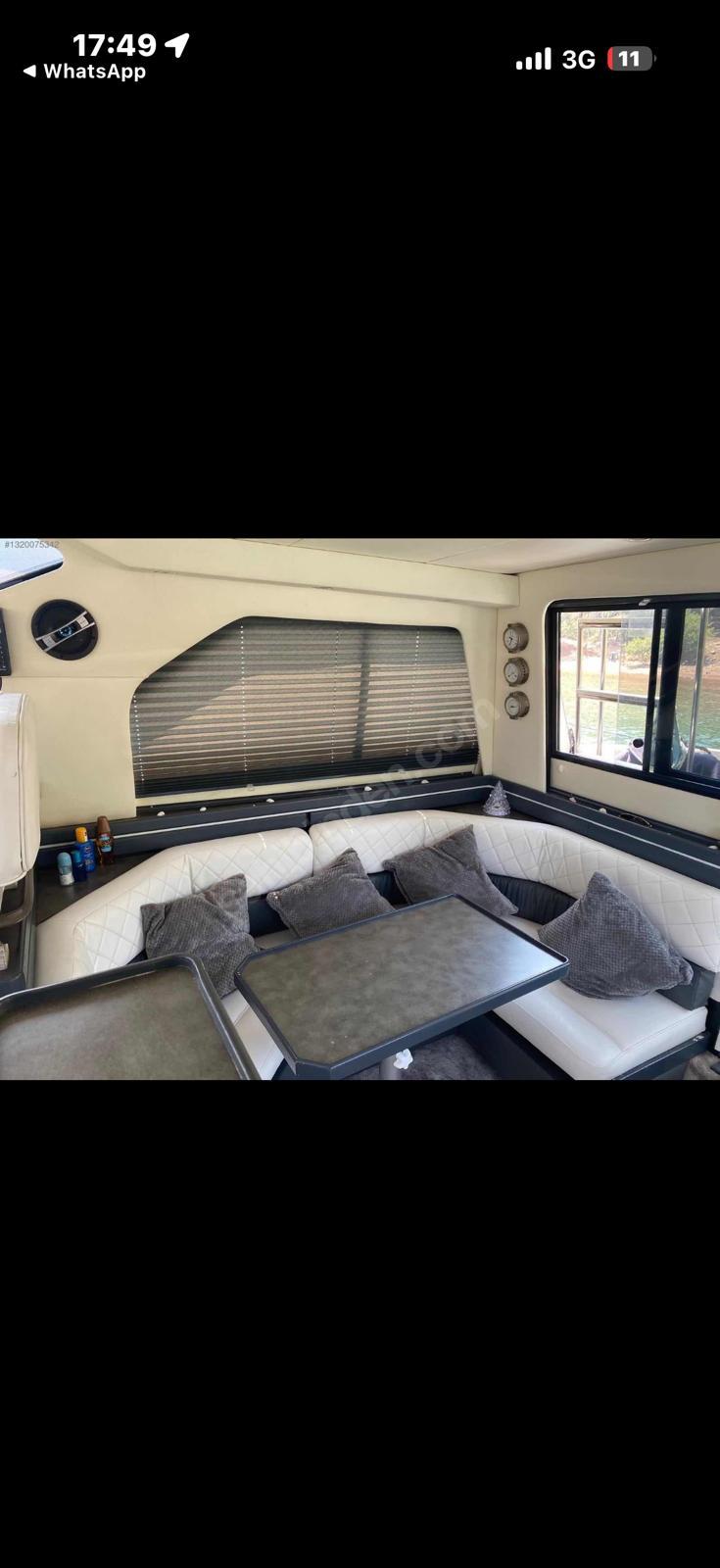 Bayliner element 