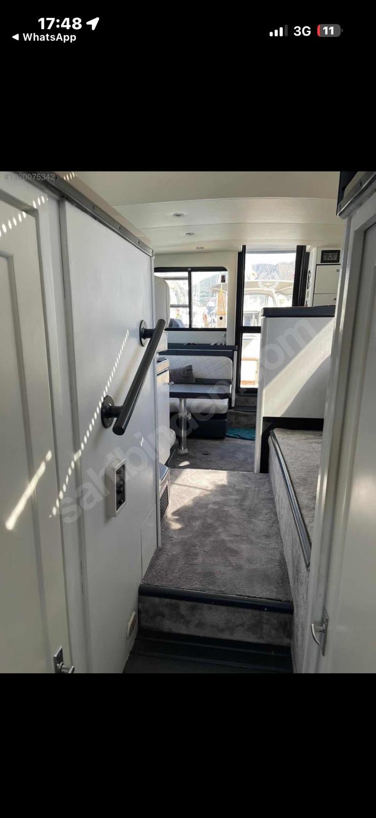 Bayliner element 