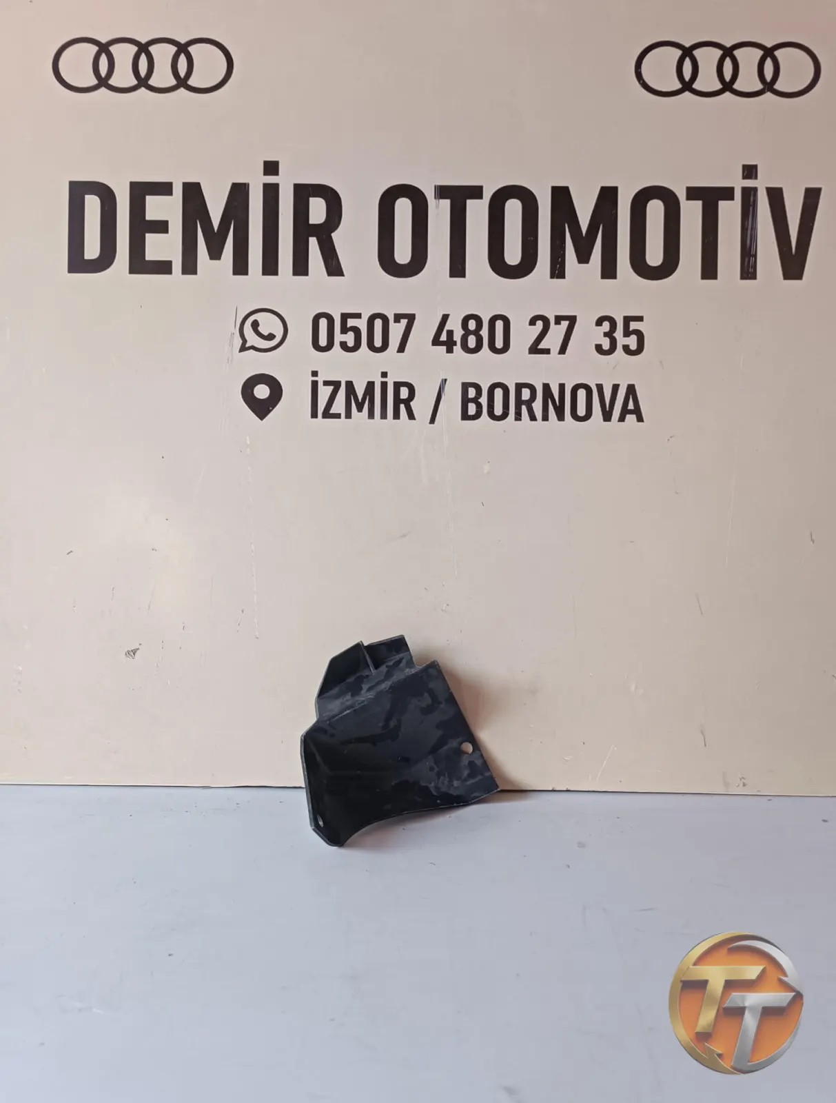 FORD FİESTA 2009-2014 SOL RADYATÖR HAVA BAKALİTİ ORJ C1BB-8122-B