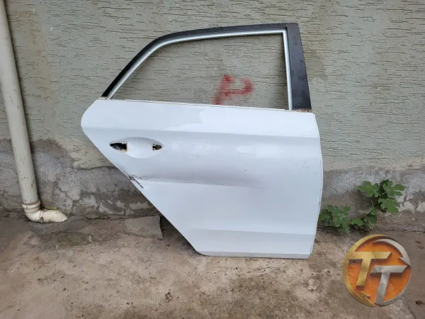 HYUNDAİ İ20 SAĞ ARKA KAPI 2015-2019
