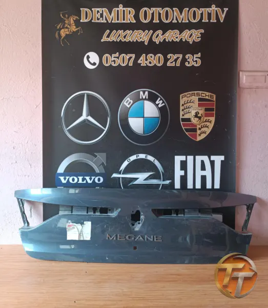 MEGANE 4 ARKA BAGAJ KAPLAMA BANDI 848100212R